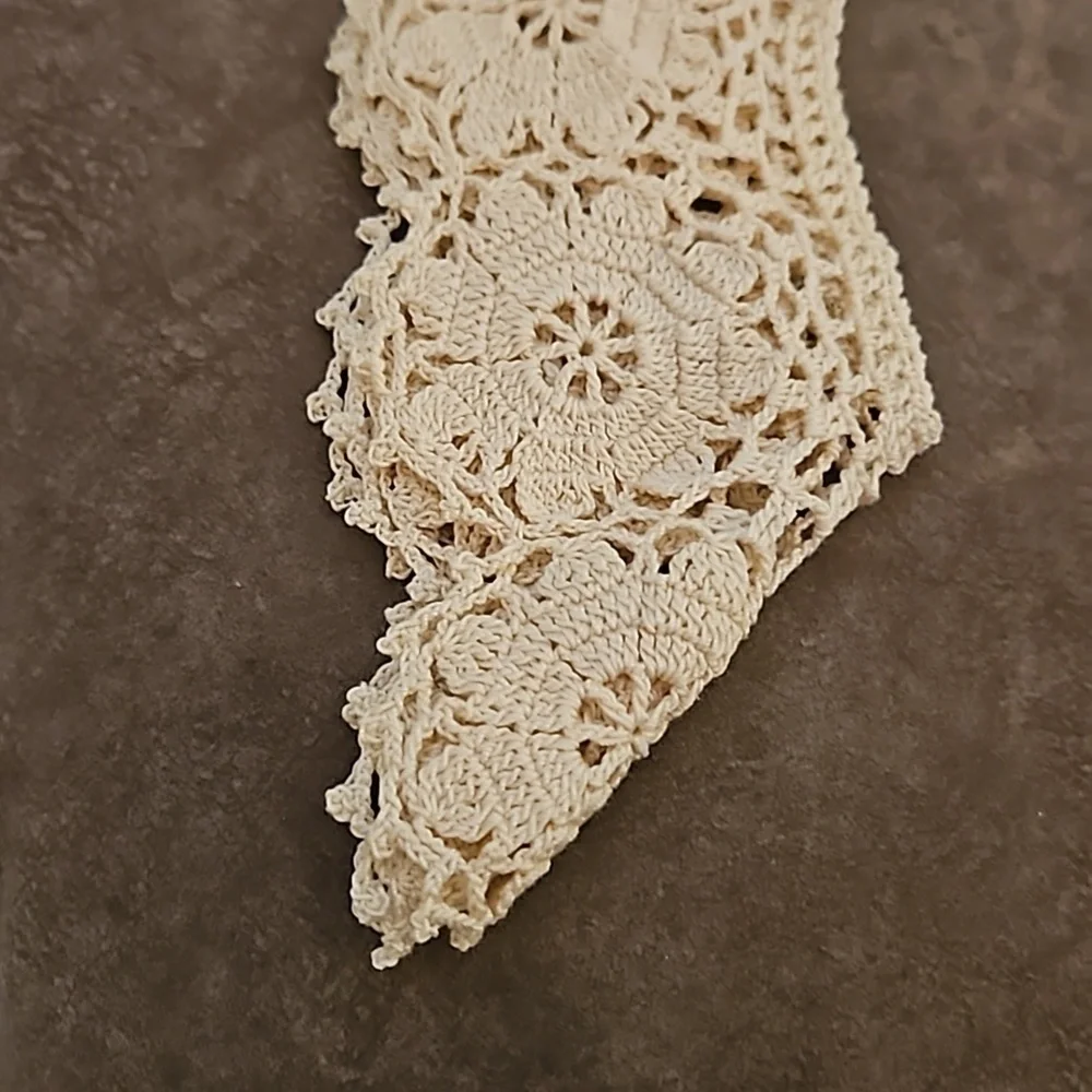 VTG HANDMADE Ivory Crochet Lace Detachable Victorian Colonial Faux Collar
